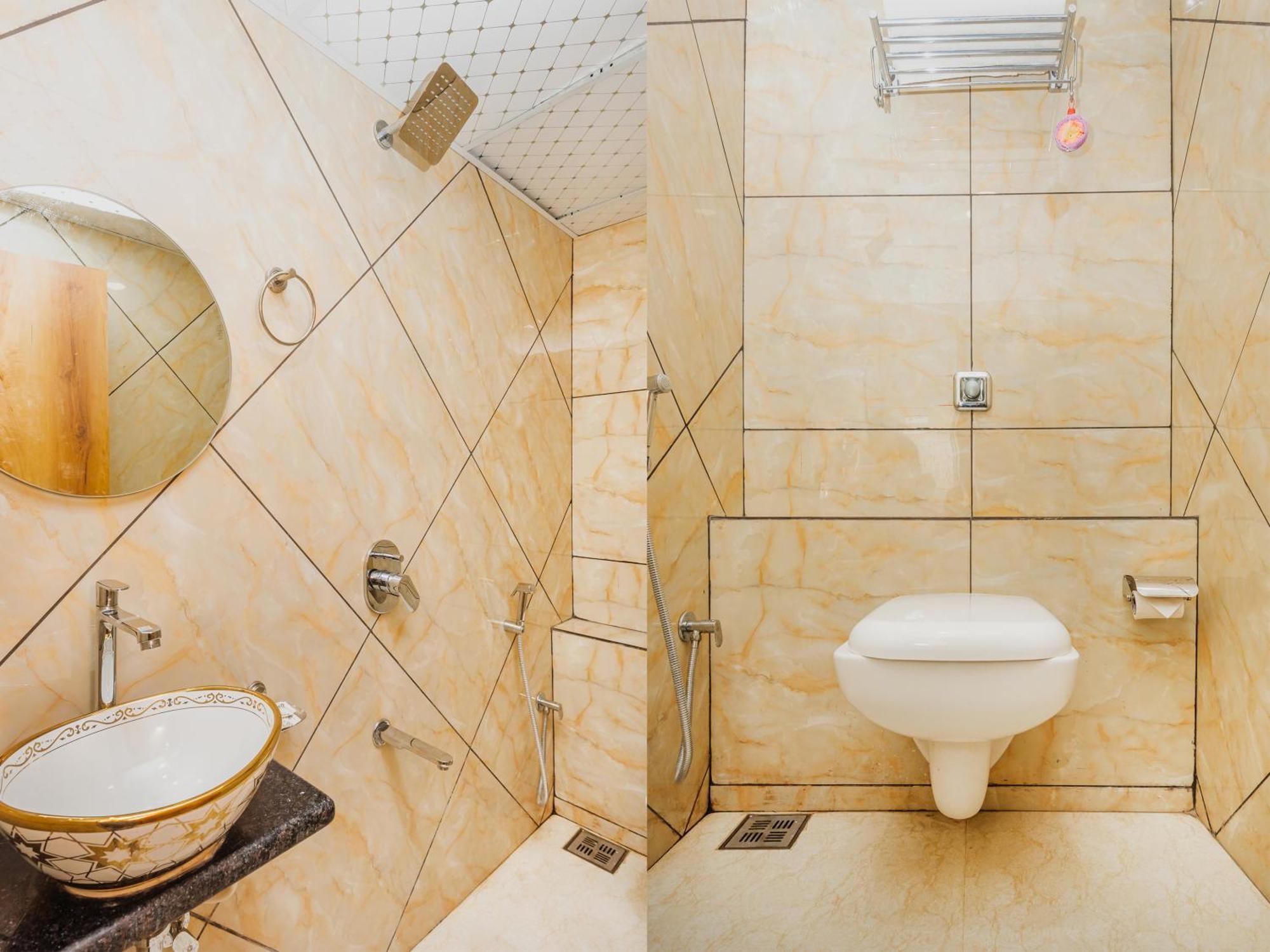 Hotel Era Мумбаи Экстерьер фото